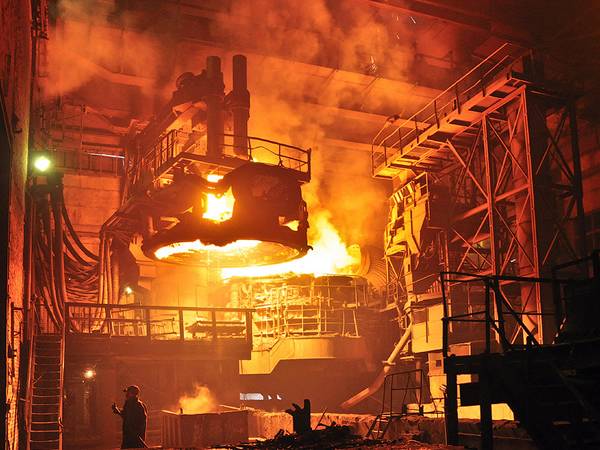 Electric arc furnace for non ferrous metal production.